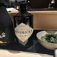 鮨m - 