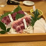 郷土料理&炭火串焼 笑う門 - 