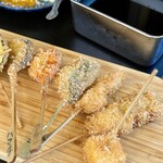 串カツ×串天×海鮮×日本酒 わらいや - 