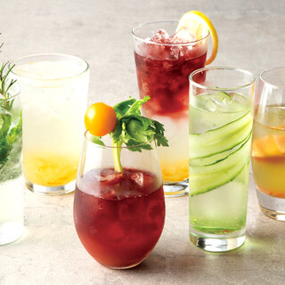 野菜やフルーツの美味しさを詰め込んだ「カクテル＆モクテル」