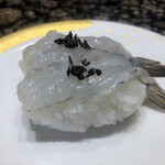 がってん寿司 - 白姫海老（陸上養殖のバナメイエビ）