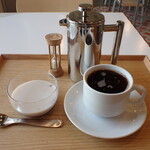 トーコーキッチン - 手作り あずきミルクプリン　ホットコーヒー