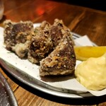 中落ち百円の居酒屋 まぐろんち - マグロの竜田揚げ