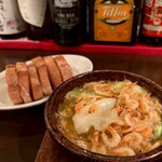 パスタバル MiKiYA's 自由が丘 - 桜えびと春キャベツのアヒージョ