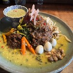 CURRY&NOBLE強い女 - 