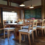 スープス　ヤツガタケ - 木の温もりを感じる店内