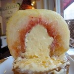 ラトリエドゥシュクル - 丸ごとピーチタルト