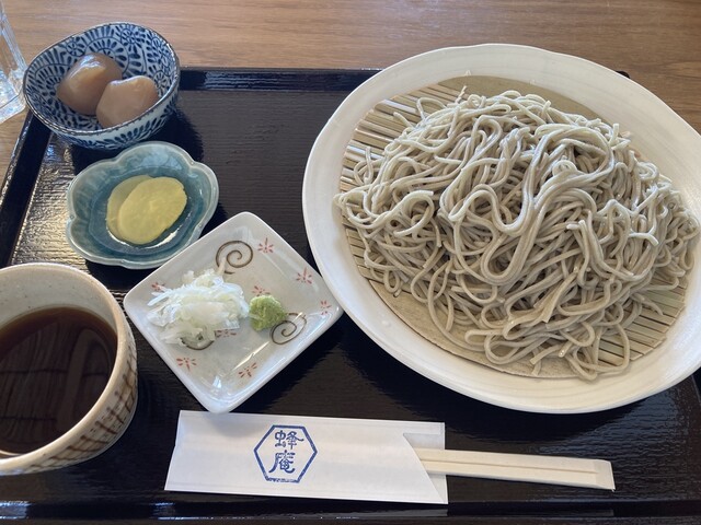 蕎麦と喫茶 蜂庵 &ndash; 置賜（そば）｜山形・米沢の本格手打ち蕎麦とくつろぎカフェ