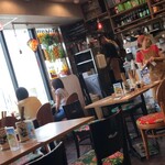 チョップスティックス - 店内の様子です