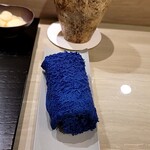 島津 - おしぼりとガリ