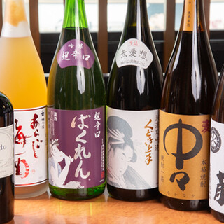 国産ワインと全国各地の焼酎を厳選！単品飲み放題もご用意