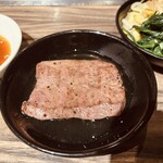 焼肉 ジャンボ - 