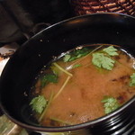 とんかつ マンジェ - 赤だし