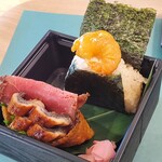あなゆき - うなぎビーフいなり、エビマヨおにぎり