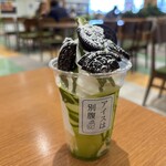 アイスは別腹 - 料理写真:抹茶チョコがバリバリ伝説でしたYO〜(๑˃̵ᴗ˂̵)