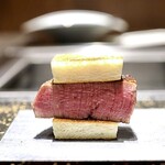 北海道焼肉 北うし - 黒毛和牛フィレステーキサンド