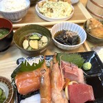 大衆酒場むに 神戸三宮生田ロード店 - 