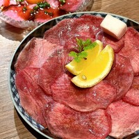 炭火焼肉寅二郎 - 