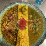 スパイシーカリーハウス 銀座半月 - 