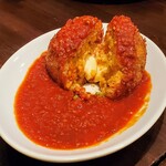 カプリチョーザ - 中にはチーズがトロ～リ