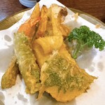 天ぷら 大樹 - 海老大葉巻き・長芋大葉巻き・イカ・アスパラ・エリンギ