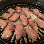 栄作 - 大好物タンの3種盛り