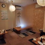 富八商店 - 落ち着いた座敷席