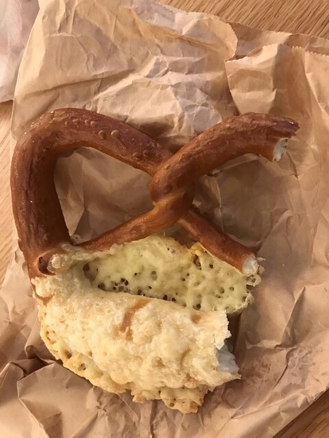 パン工房 クロ （Brotmanufaktur Kuro） - 群馬総社/パン | 食べログ