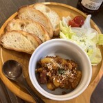 wine cafe Pub Jack - チリコンカン