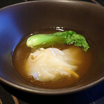 中国料理 燦宮 - 気仙沼産吉切鮫胸ビレフカヒレの姿煮込み