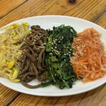 炭火焼肉 キョロちゃん - 