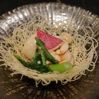 中国料理 燦宮 - 海鮮の炒め物 巣篭もり仕立て
