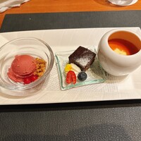 レストラン HUSHHUSH - 