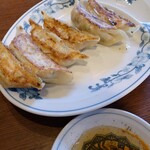 ポパイ ラーメンレストラン - 定番餃子〜