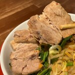 台湾バスラーメン 喜楽亭 - じっくり煮込まれたチャーシュー