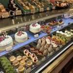 パティスリー レザネフォール 恵比寿本店 - 