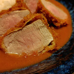 とんかつ こめ山 - この断面はかなり魅力的です