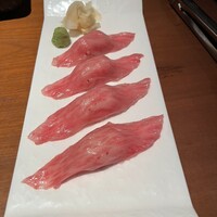 生粋 - 肉寿司 生粋 - 肉寿司
