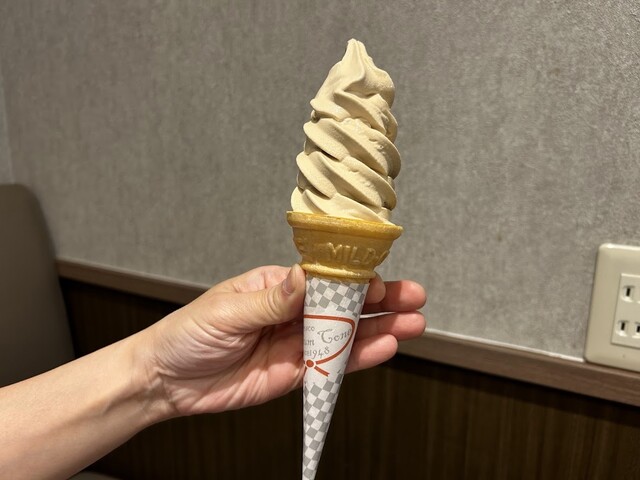 雪印パーラー 小樽店 - 南小樽（洋菓子）の写真