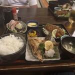 ごはん処一歩 - 