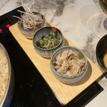 博多もつ鍋 やま中 - 