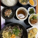 いづみ庵 - ころ蕎麦冷たい方