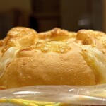 焼きたてパン工房 かえでの木 - 4種のチーズ丸！