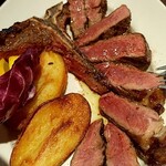 ブラチェリア デリツィオーゾ イタリア - Tボーンステーキ　ポテトが何気にうまい！