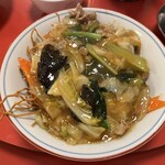 亀城飯店 - アゲソバ。餡の具たっぷり！