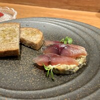 ミ・カサ - サバのマリネ ジャガイモ ケッパー オリーブ