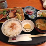 彦膳 - ランチの煮魚定食
