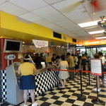 Teddy's Bigger Burgers - 