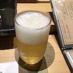 たか吉の鮨 - サッポロ赤星でスタート