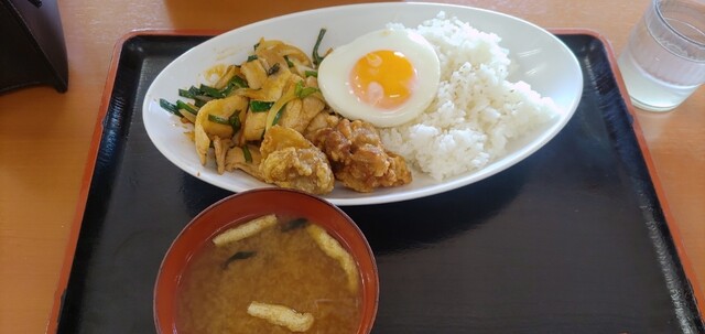 半田屋 滝沢ハイウェイ食堂(上り) - 巣子（食堂）の写真